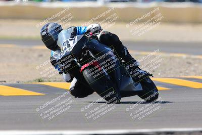 media/Oct-09-2022-SoCal Trackdays (Sun) [[95640aeeb6]]/Turn 2 (1110am)/